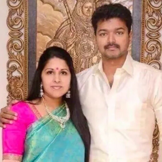 Did Vijay's wife and children attend his oath? DMK MLA's low blow