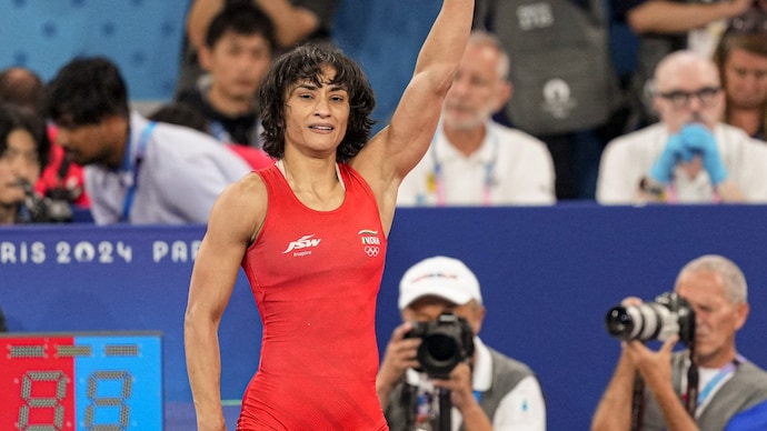 Vinesh Phogat shares a cryptic post on twitter. (Courtesy: PTI) Vinesh Phogat