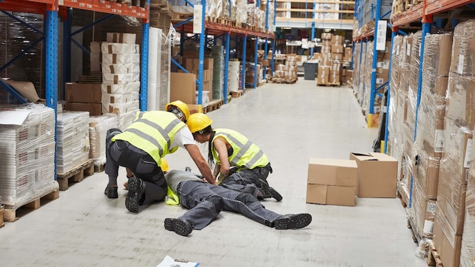 Factories and manufacturing units report the highest number of workplace injury claims. (Photo: GettyImages)