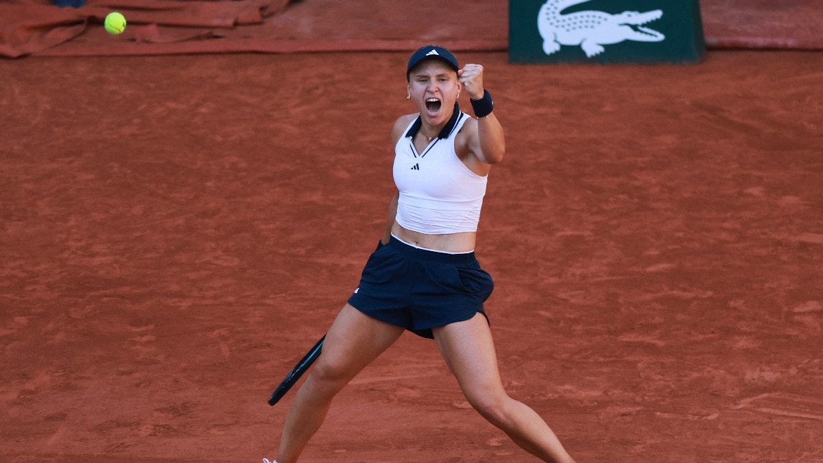 French Open: Second seed Elena Rybakina crashes out in shock defeat to Starodubtseva