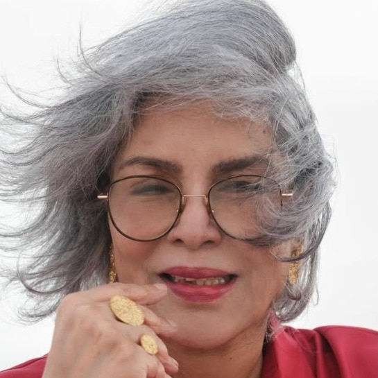 Zeenat Aman calls herself comeback queen, links Gawaahi to marriage crisis