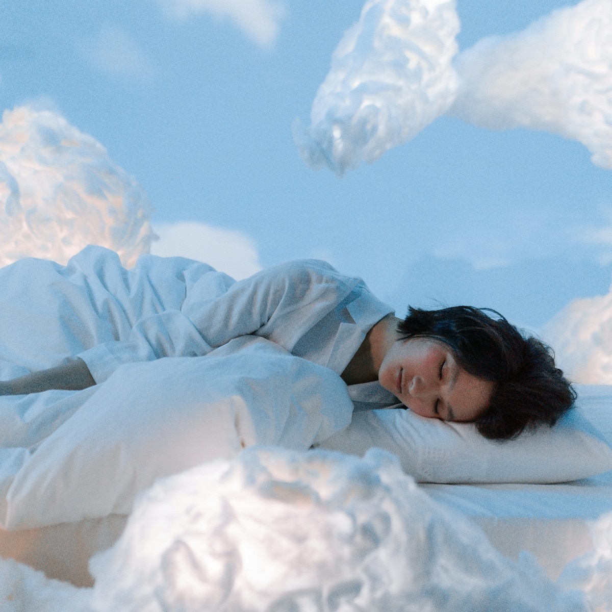 Can sleeping like an astronaut improve your sleep?