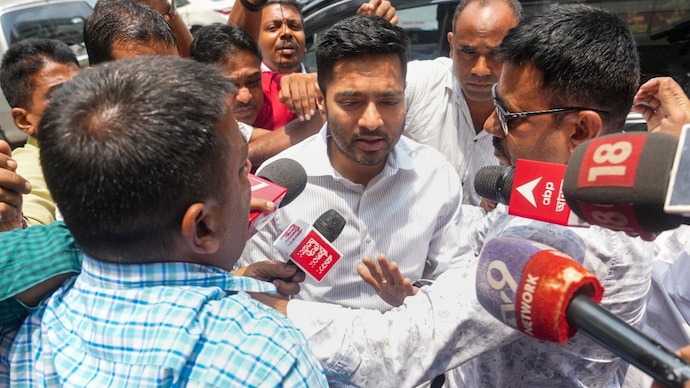 Abhishek Banerjee at ED office