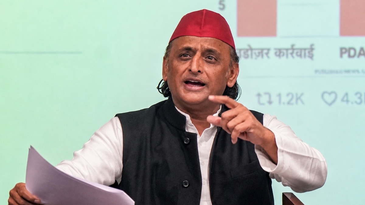 Akhilesh Yadav seeks action after Mau railway event turns political flashpoint
