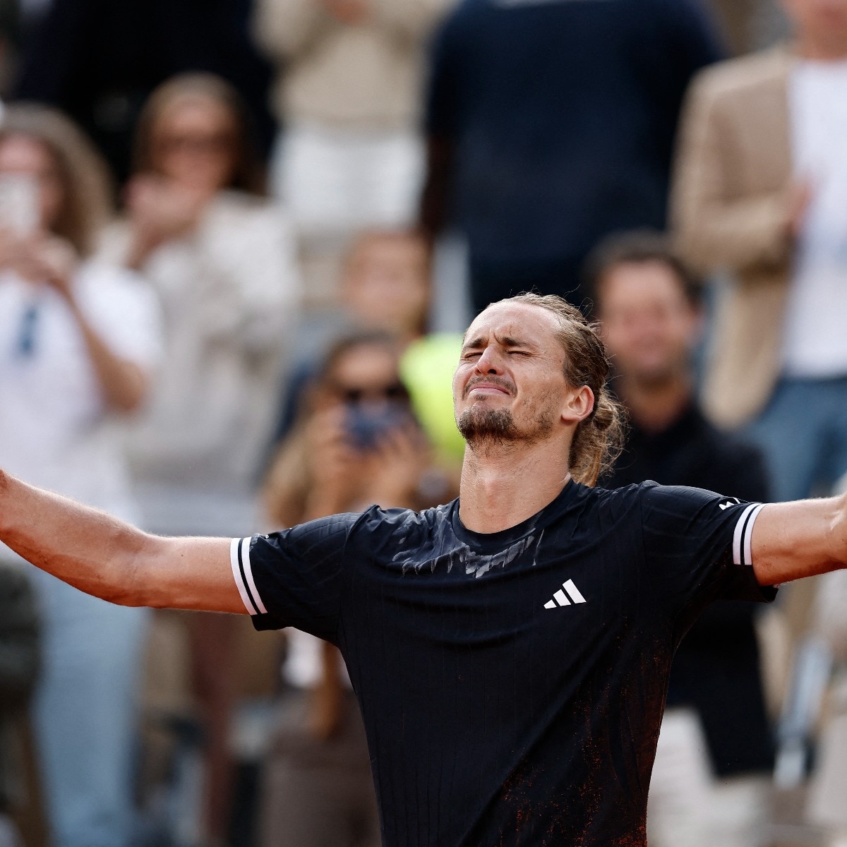 Watch: Zverev breaks down in tears after winning maiden Grand Slam at French Open