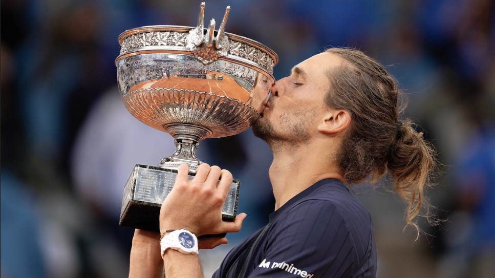 Alexander Zverev leaves painful past behind, makes French Open his happy place