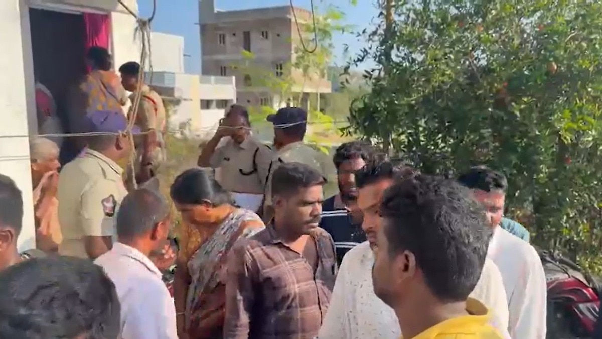 Man poisons wife, children before killing self, leaves ATM PIN for cremation costs
