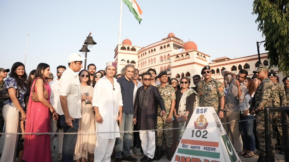 AR Rahman honours BSF personnel with special performance at 