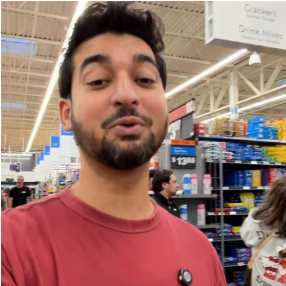 Indian man finds 'NRI bhindi' with personality tax in US supermrket. It's viral
