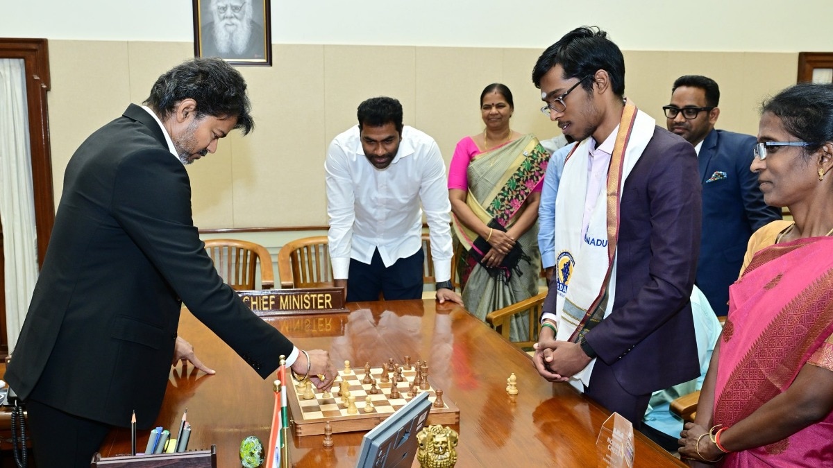 CM Vijay plays chess with Praggnanandhaa, impresses Norway Chess champion during felicitation ceremony