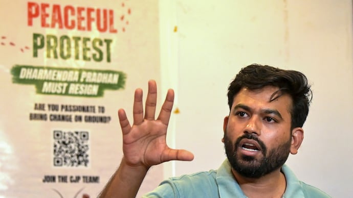 Cockroach Janta Party founder Abhijeet Dipke writes a letter to PM Modi