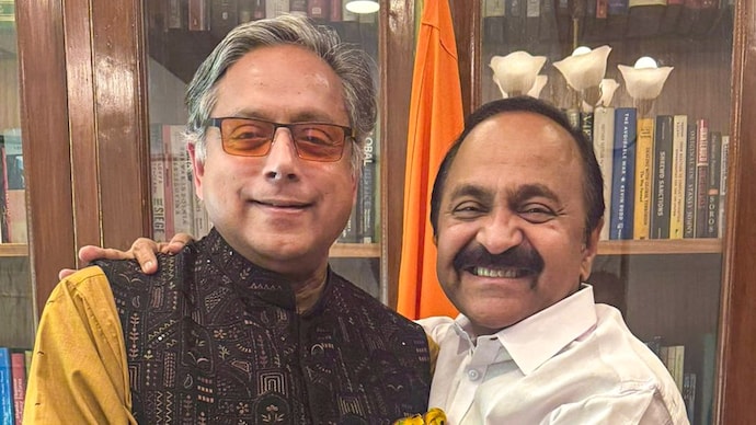 Congress MP Shashi Tharoor defended the VD Satheesan-led Kerala government's decision not to render Vande Mataram in its entirety during the opening session of the 16th Kerala Assembly. (Image: PTI) Congress MP Shashi Tharoor defended the V D Satheesan-led Kerala government's decision not to render Vande Mataram in its entirety during the opening session of the 16th Kerala Assembly. (Image: PTI)
