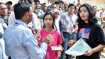MCQs 'unsuitable' for Humanities: Why a parliamentary panel wants CUET reviewed MCQs 'unsuitable' for Humanities: Why a parliamentary panel wants CUET reviewed