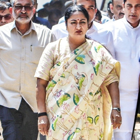 Day after Delhi hotel fire kills 21, CM Rekha Gupta meets survivours