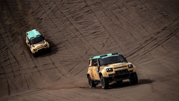 Defender Rally secured a dominant 1-2-3 finish in the Stock category at the 2026 Desafío Ruta 40 in Argentina, with Stephane Peterhansel and Mika Metge leading the sweep in the Defender Dakar D7X-R.