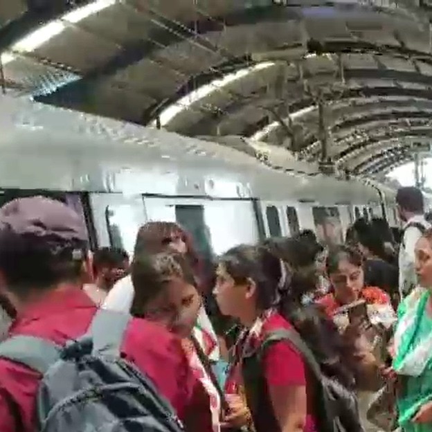 Delhi metro