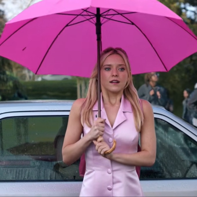 Elle trailer