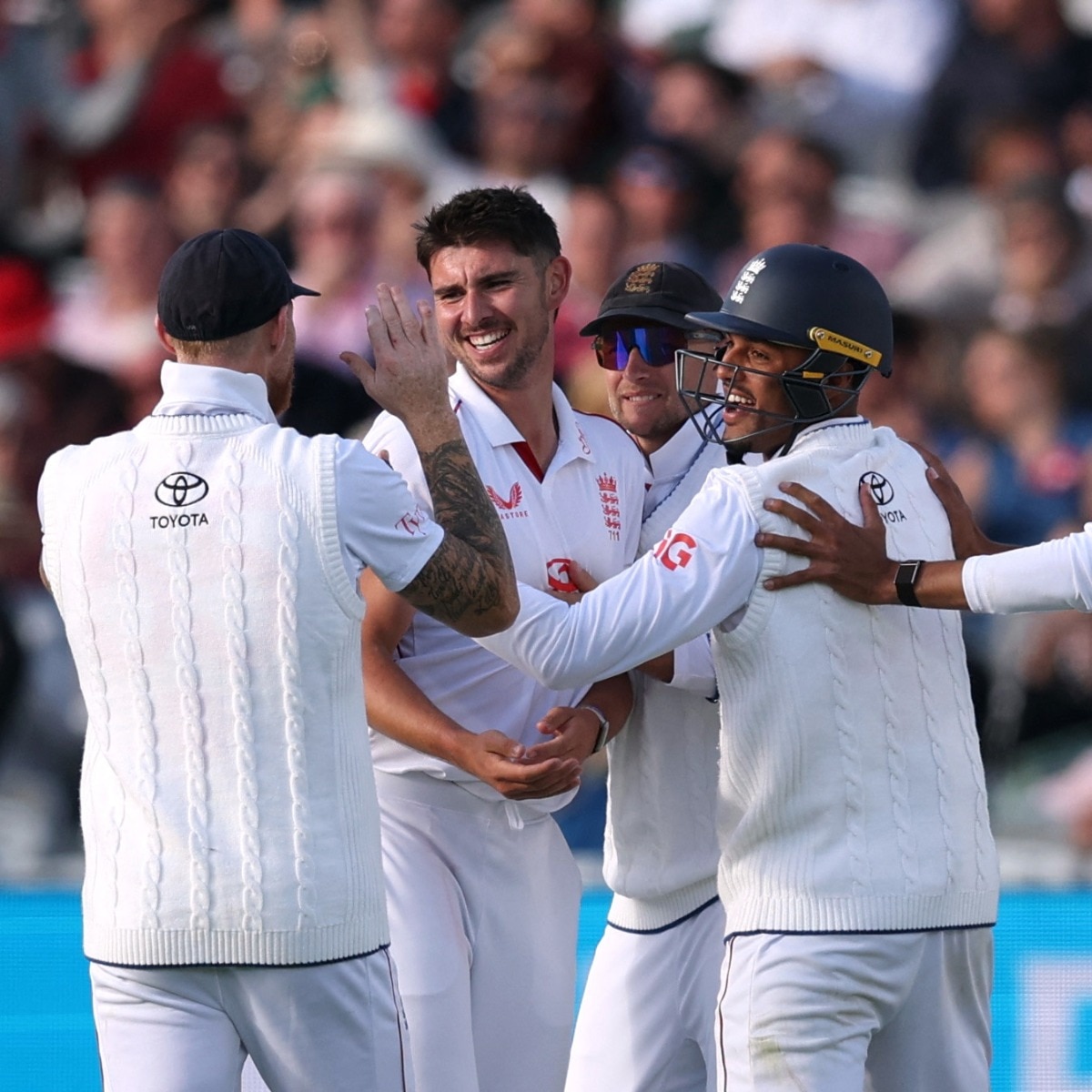 England seize control as New Zealand slump to 36 for 3 at Lord's
