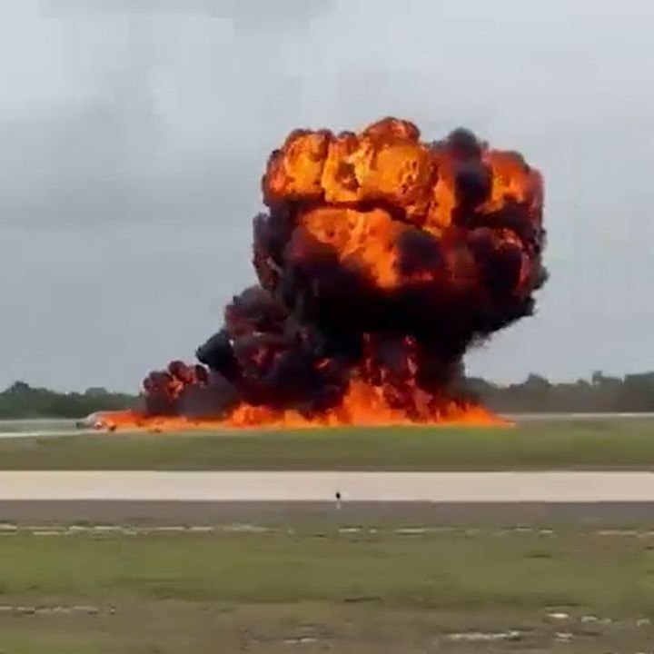 Video: Private jet crashes, bursts into flames during emergency landing; 2 dead