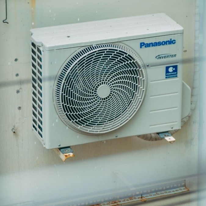 Gen Z employees' 'bold' response to broken down office AC leaves internet impressed