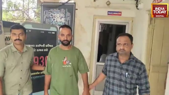Gujarat Police bust high-tech TOEFL cheating racket