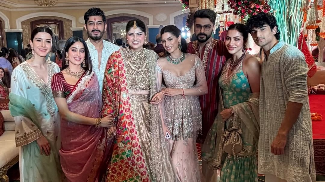 Inside Anshula Kapoor’s pre-wedding rituals with Shanaya, Arjun, Janhvi and Khushi