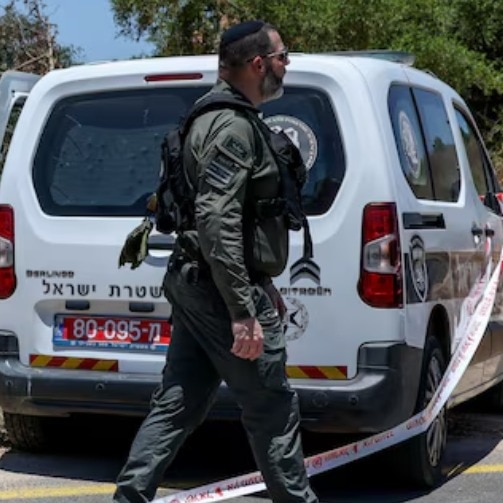 Arab gunman kills 1, injures 5 in shooting spree across central Israel