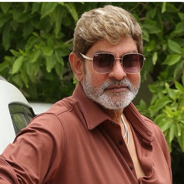Targeting Janhvi in Peddi row is unfair, she did what director said: Jagapathi Babu