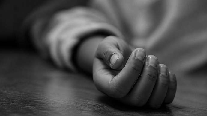 Jaipur Police have detained three minors, aged 10 to 12, for allegedly beheading a 12-year-old neighbour.Jaipur Police have detained three minors, aged 10 to 12, for allegedly beheading a 12-year-old neighbour.