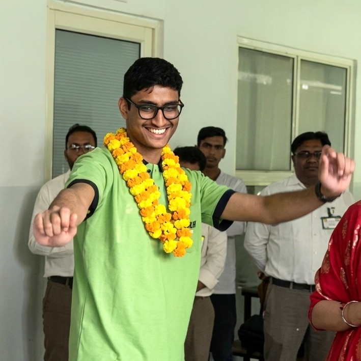JEE AIR 3 battled jaundice twice, typhoid once, still cracked India's toughest exam