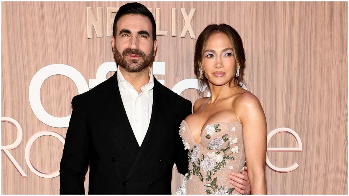Jennifer Lopez and Brett Goldstein