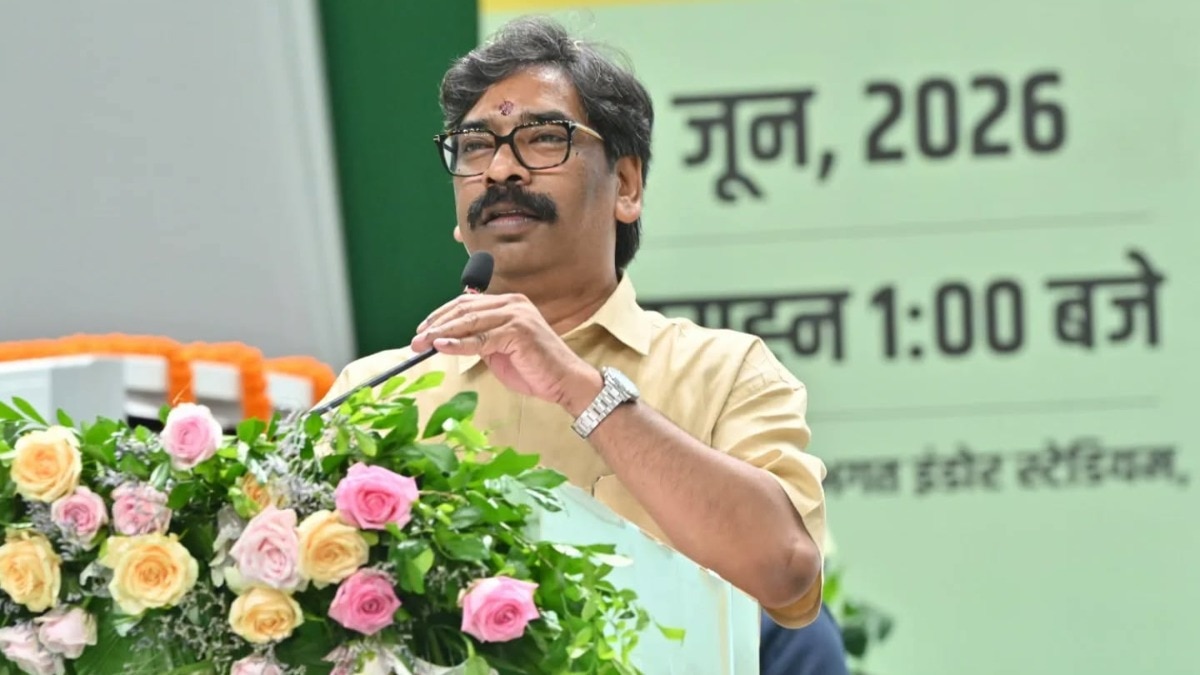 Jharkhand treated as mineral grazing ground, people left behind: Hemant Soren