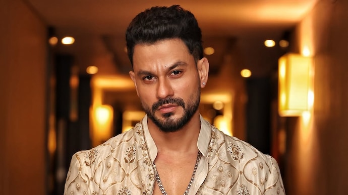 Kunal Kemmu is currently seen in the reality series, Alliance. Exclusive | Kunal Kemmu shares update on Golmaal 5, confirms Madgaon Express sequel