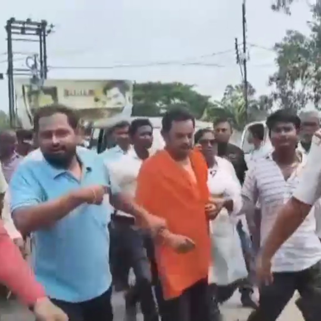 TMC leader forced to wear saffron shawl, paraded, then handed over to police