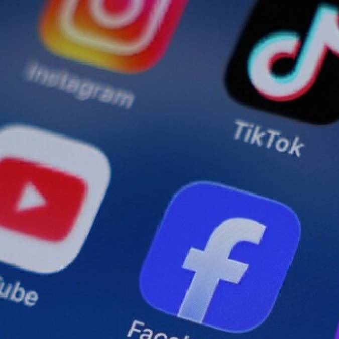 Malaysia joins growing global push to restrict social media access for children