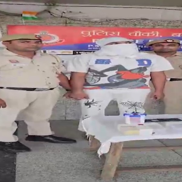 Man lured passengers with drugged Frooti at Delhi bus stand to rob them, arrested