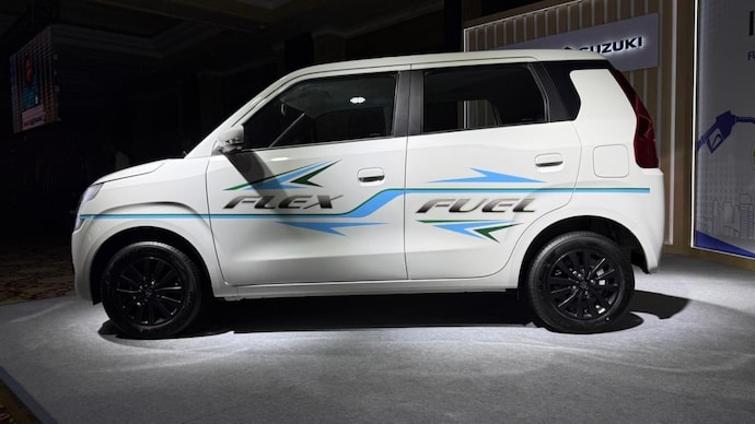 Maruti Suzuki delivered 13 units of the flex fuel WagonR.