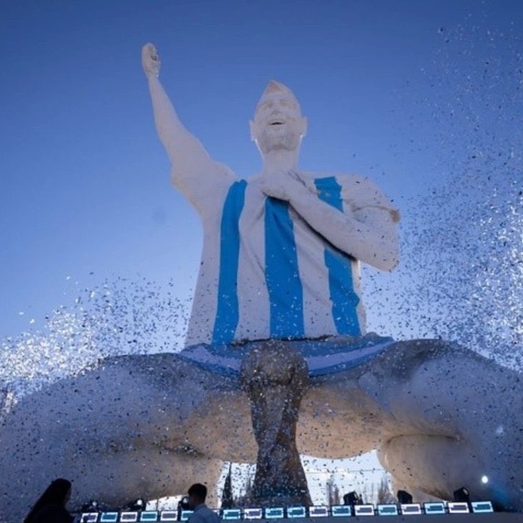 Monumental mess? Lionel Messi’s 85-foot statue in Argentina divides fans