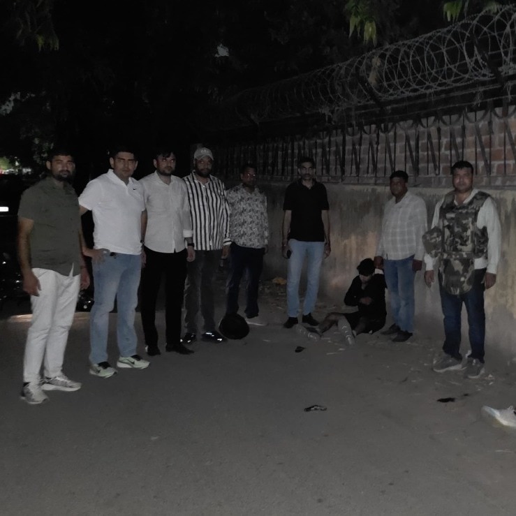 Delhi Police lay trap for 2 criminals, arrest them after late-night shootout