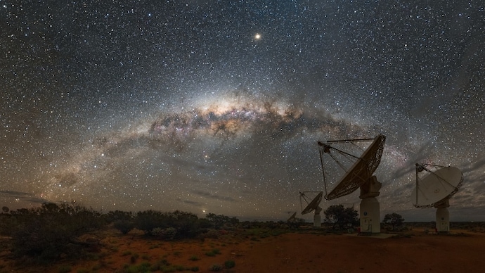 Milky Way radio signal