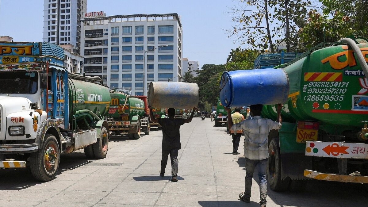 Not just banks but also water? Mumbai introduces tanker OTP 