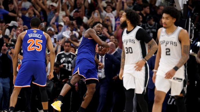 New York Knicks beat Spurs