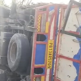 9 dead, several injured as truck collides with trailer in Punjab