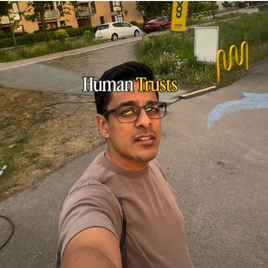 Indian man in Norway shows how a flower shop runs on pure trust