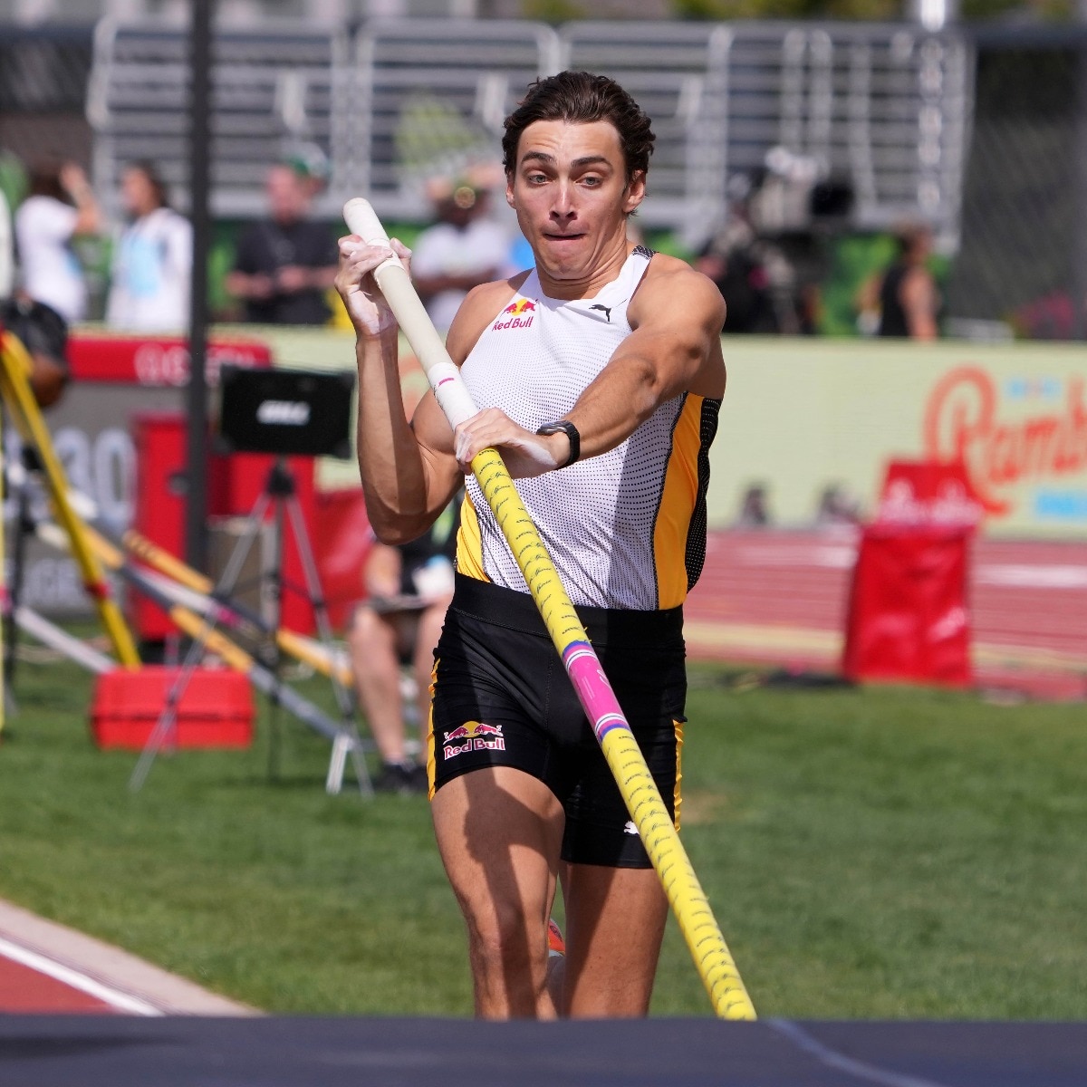 Pole vault king Mondo Duplantis suffers his first loss in nearly three years
