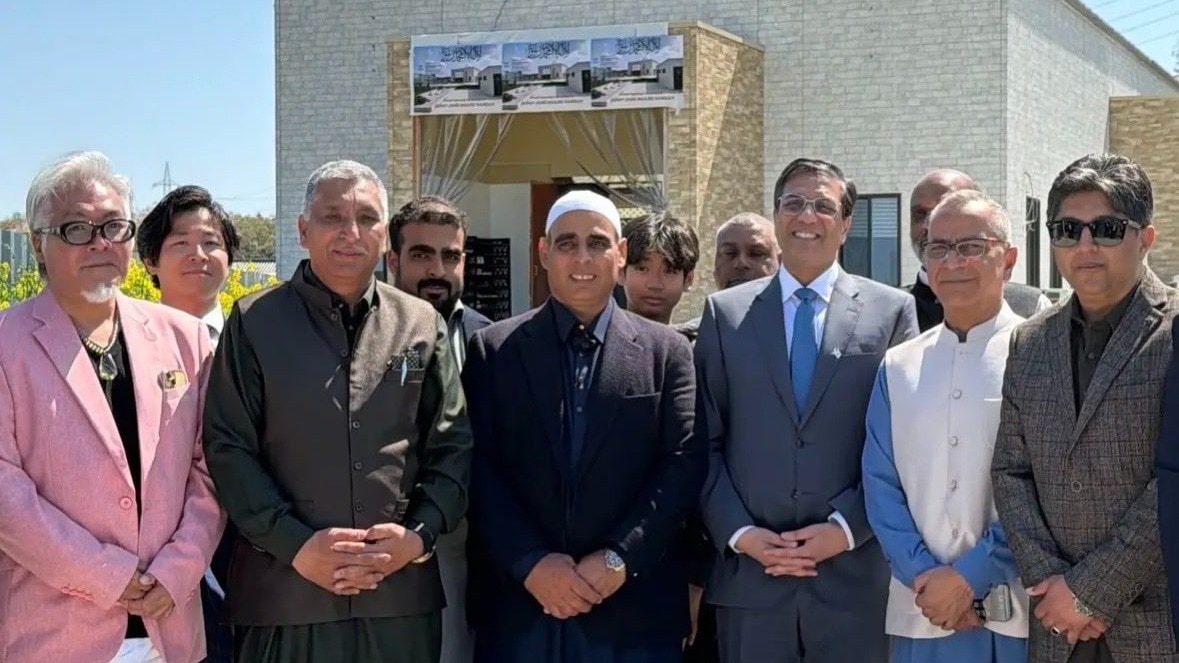 Pakistanis build mosque illegally in Japan, get envoy to inaugurate it