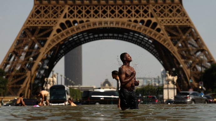 Paris breaks 147-year-old record as Europe swelters in record heatwave