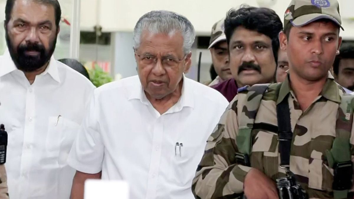 Sat like wet chicken: Ex-CPM leader slams Pinarayi Vijayan's