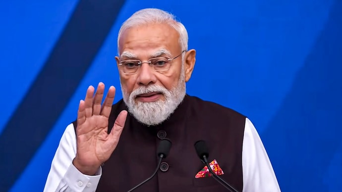 PM Modi in France