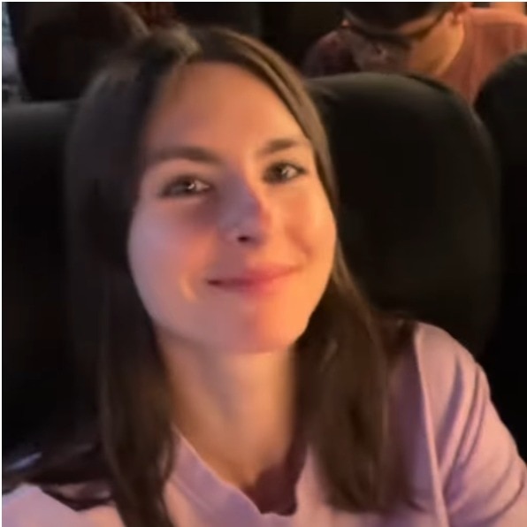 Polish woman thought an 11-hour bus ride in India would be a nightmare. And then...